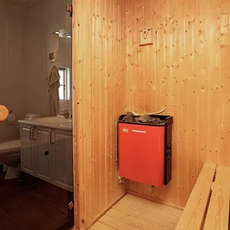 4 Person Holiday In Bl Vand Blåvand